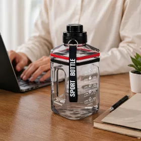   1600 ml-es nagy kapacitású sport kulacs fogantyúval és pánttal – BPA-mentes ivópalack, füstszürke