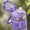 680 ml-es sport kulacs szívószállal és mérőskálával – BPA-mentes ivópalack, fekete