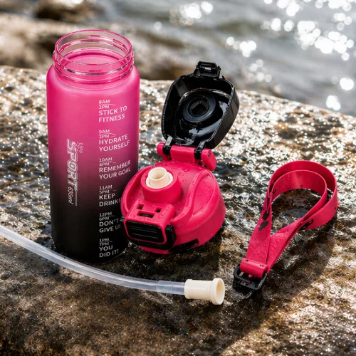 650 ml-es motivációs sport kulacs időjelöléssel és szívószállal – BPA-mentes ivópalack, pink-fekete