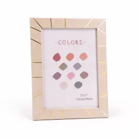   Elegáns képkeret 17×22 cm – 13×18 cm fotóhoz, arany csíkos díszítéssel