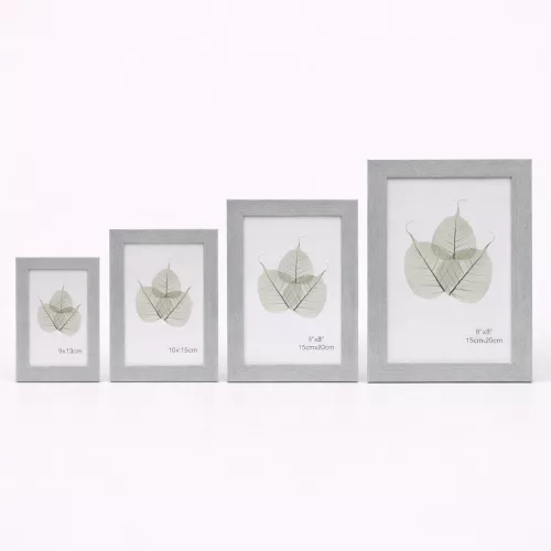 Modern képkeret 19×24 cm – 15×20 cm fotóhoz, világosszürke fa hatású kivitelben