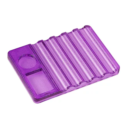 Körmös paleta ecsettartóval 