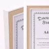 A4 méretű világos fa hatású képkeret fehér szegéllyel – modern oklevél- és dokumentumkeret
